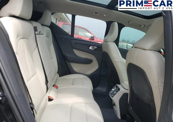 Volvo XC 40 cena 79700 przebieg: 11402, rok produkcji 2023 z Góra małe 67